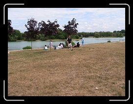 [Megane-france] Montargis juillet 2006 (150) * 1632 x 1224 * (1.21MB)